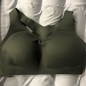 Lululemon Enlite Bra